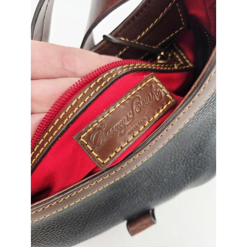 Dooney & Bourke Pebble Grain Hobo Purse‎ Shoulder Handbag Black Brown Gold